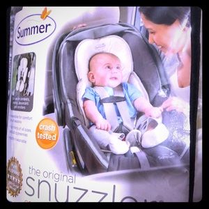 Car seat snuggler